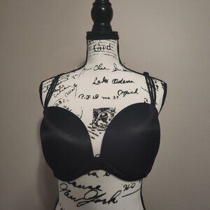 Victoria's Secret Very Sexy Strapless Bra